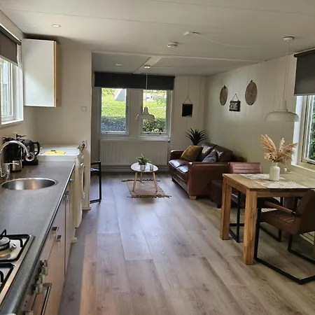 Zomerhuis Duinzicht إغموند آن دن هوف