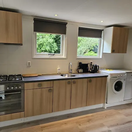 Zomerhuis Duinzicht * إغموند آن دن هوف